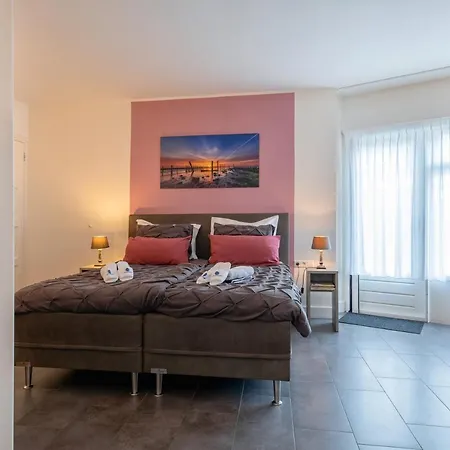 't Kraaiennest 4*